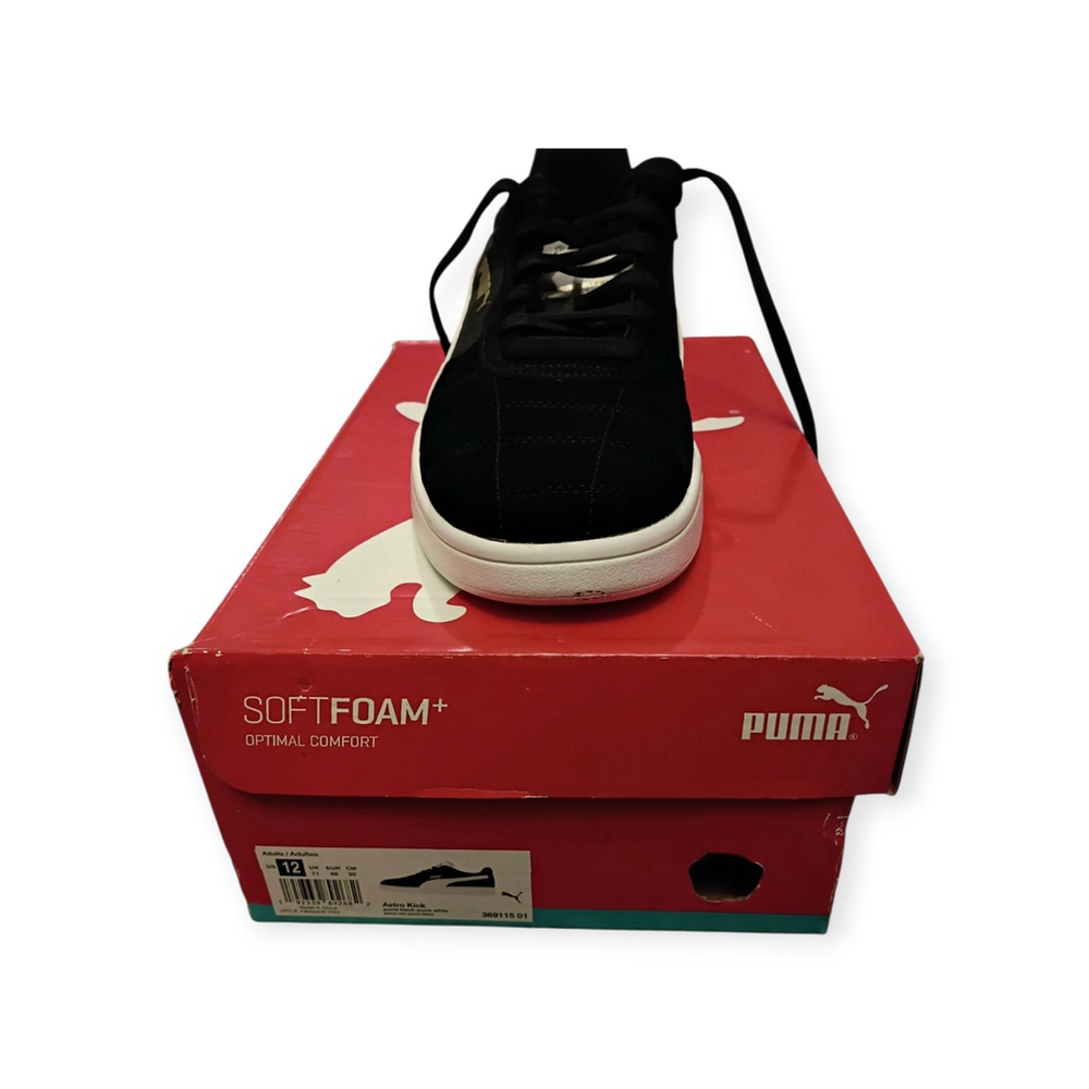 Men's Pumas Size 12